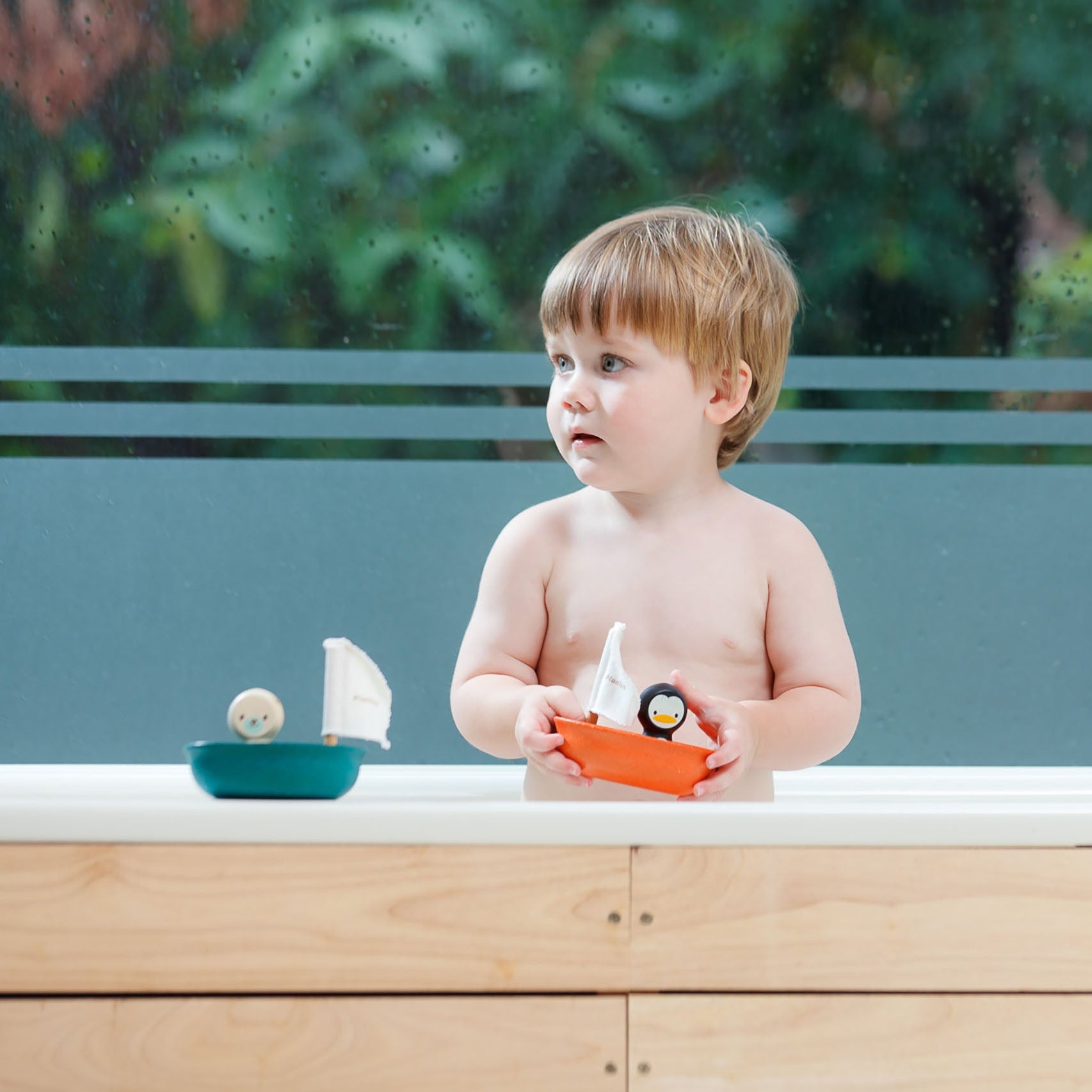 PlanToys Wooden Sailing Boat Penguin Bath Toy