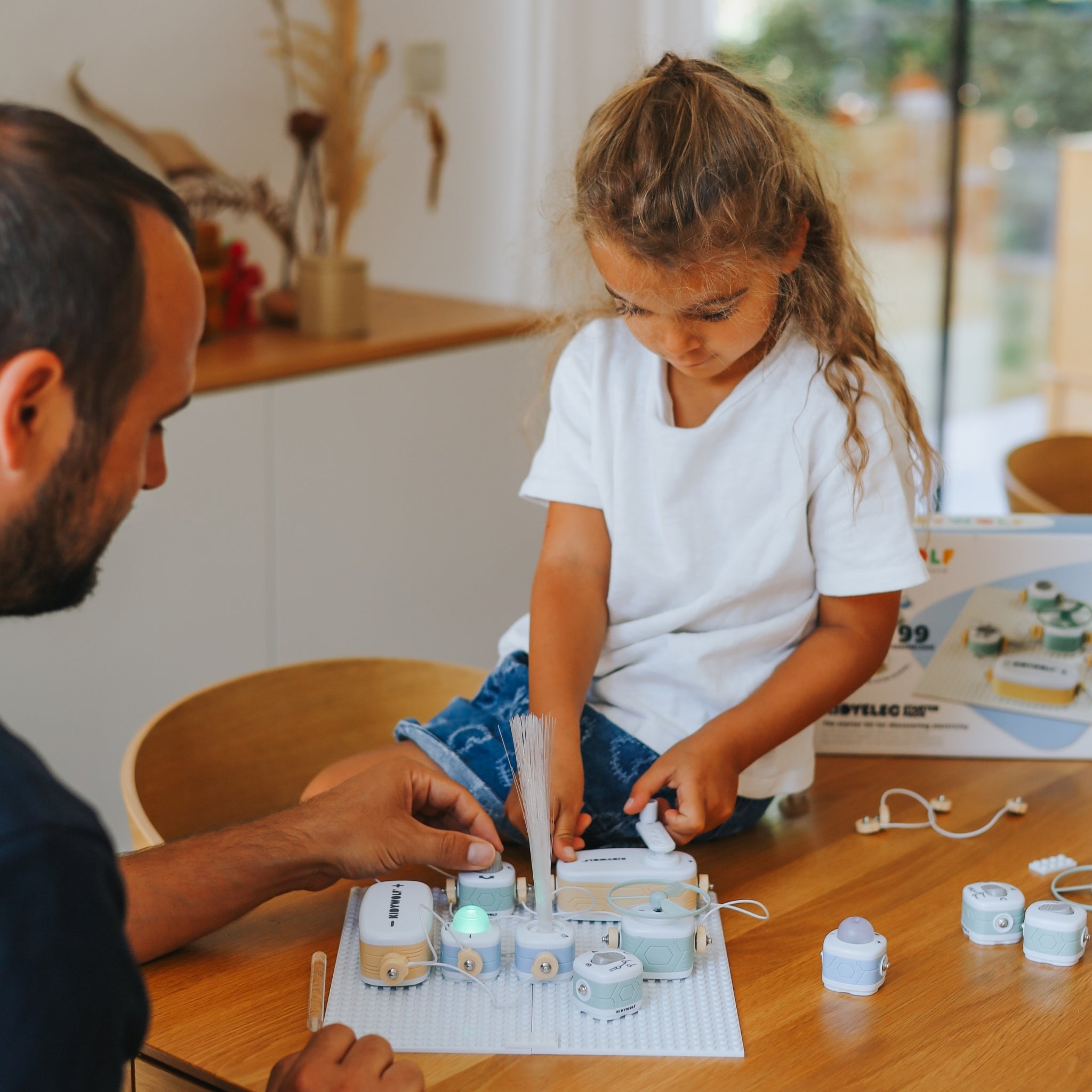 KIDYELEC My First Electrical Kit Starter Pack