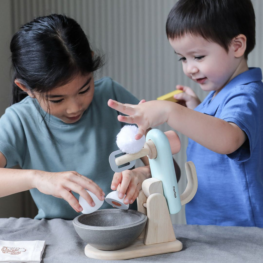 PlanToys Cake Mixer Set