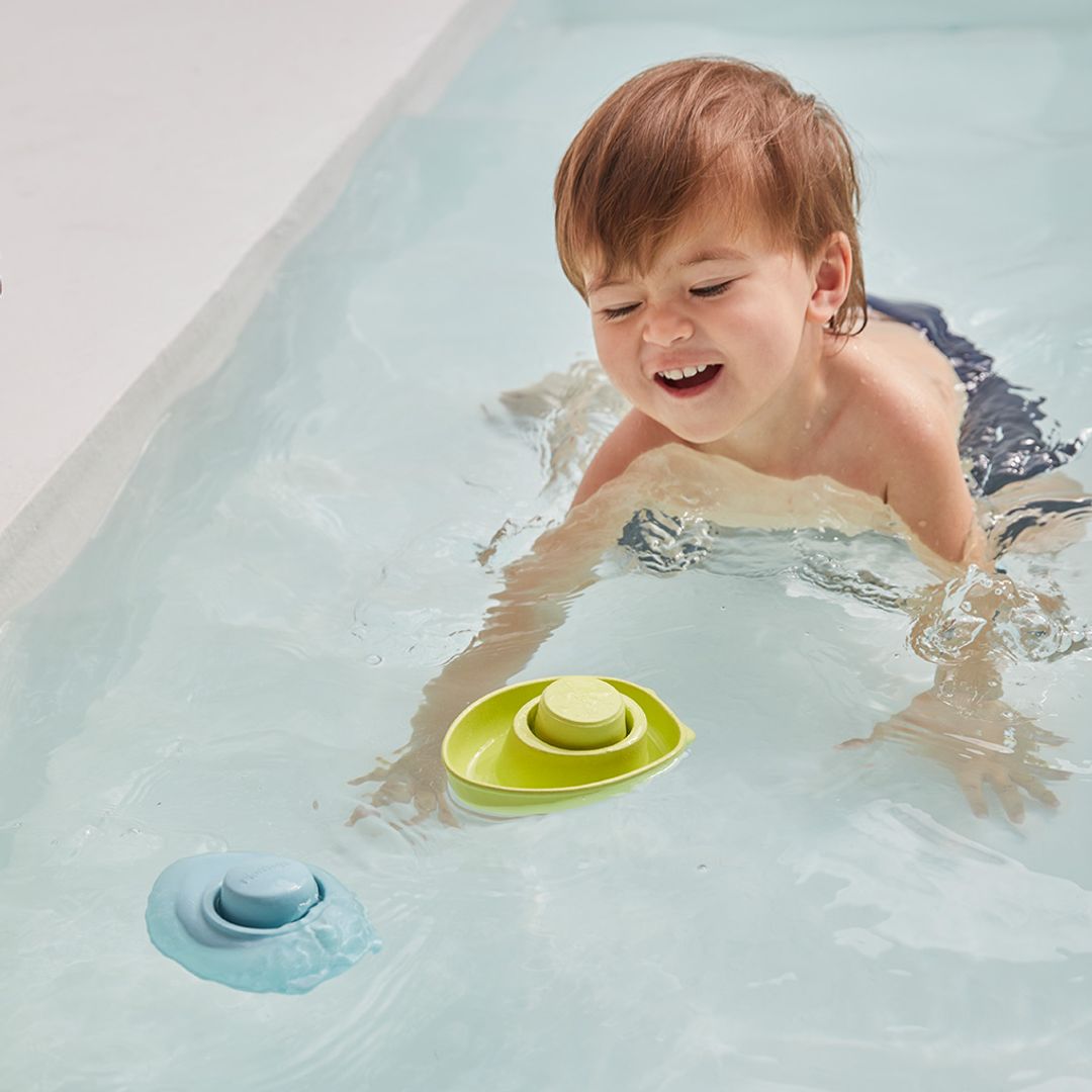 PlanToys Rubber Convertible Boat - Pastel Green